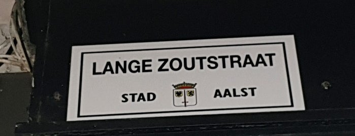 Lange Zoutstraat is one of Mayorships.