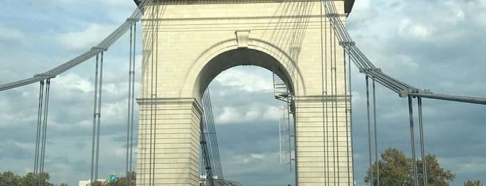 Pont du Port à l'Anglais is one of My favorites for Ponts.