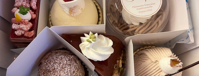 Pâtisserie Jacques is one of 福岡オススメもらったリスト.