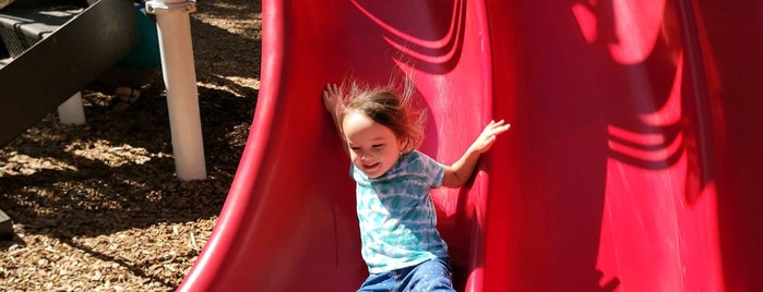 Albert "Ray" Massey (Westside) Park is one of Kid Friendly Parks in Florida.