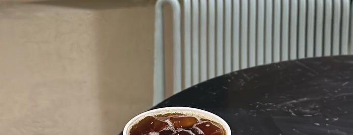 Elixir Bunn Coffee Roasters is one of Matcha.