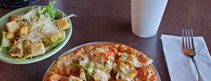 Palios Pizza Cafe is one of Food in Denton/frisco.