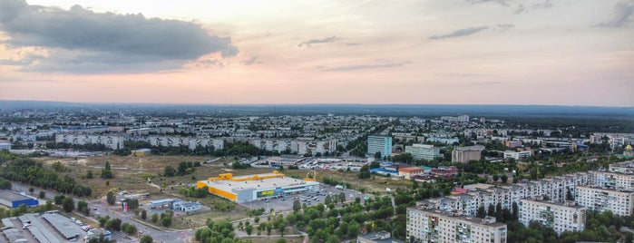 Amstor Mall is one of я тут бываю.