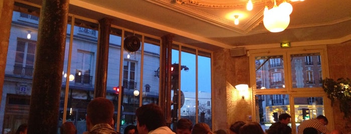 Pause Café is one of Paris.