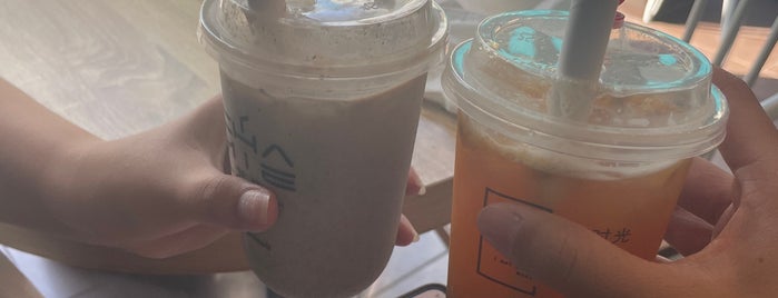 Chamie Bubble Tea is one of ChopChicks To-Eat.