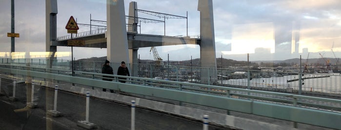 Götaälvbron is one of Gothenburg.