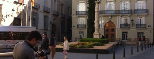Plaza de Manises is one of Comunidad Valenciana.