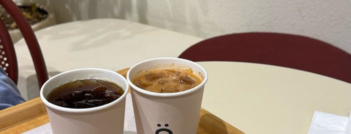Chök is one of Coffee & Sweet.