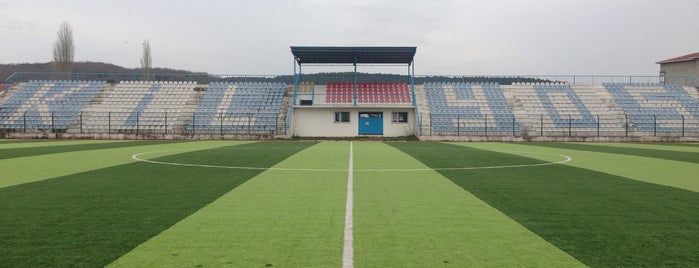 Kilyos Stadyumu is one of İstanbul Stadyum ve Futbol Sahaları.