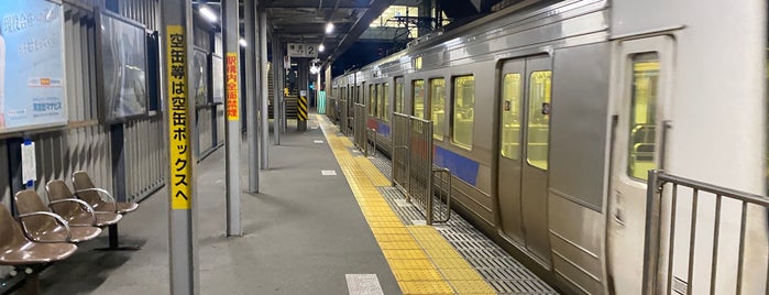 Kyūsandai-Mae Station is one of JR.