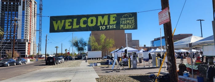 Downtown Phoenix Farmers Market is one of Phoenix date.