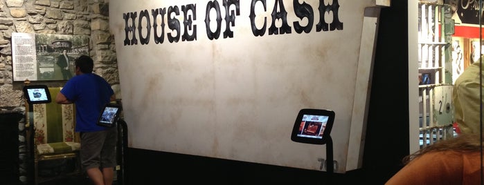 Johnny Cash Museum and Bongo Java Cafe is one of Museums-List 4.