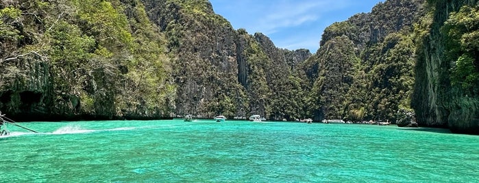 Phi Phi Island is one of Thaliland.