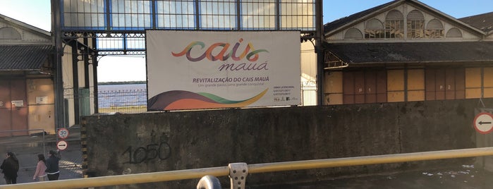 Cais Mauá is one of Porto Alegre Família.