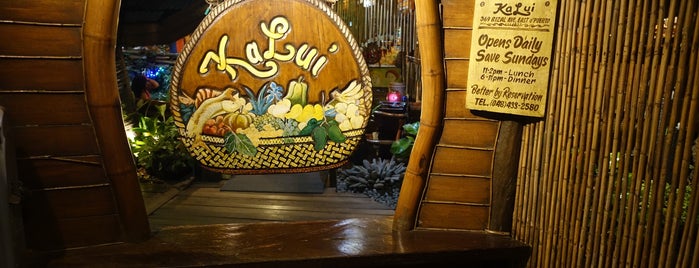 KaLui Restaurant is one of สถานที่ที่ Christian ถูกใจ.