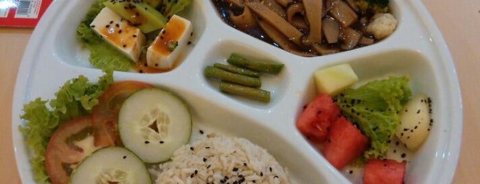 Idealite (品味舒食) is one of Penang Vegetarian Restaurants.