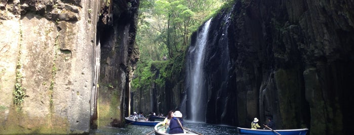 Takachiho Gorge is one of Japan.