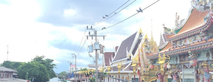 Wat Nimmanoradee Pier (P11) is one of Travel on work day.