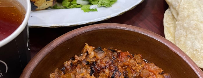 مشويات نعيم الرافدين || BBQ Naim Al-Rafidain is one of مطاعم.