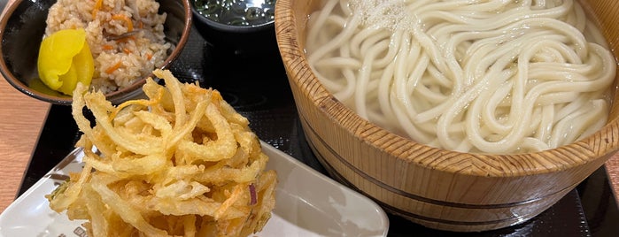丸亀製麺 is one of うどん is GOD.
