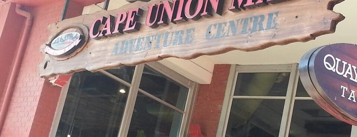 Cape Union Mart is one of lua de mel.