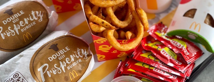 McDonald's & McCafé is one of Makan @ KL #15.