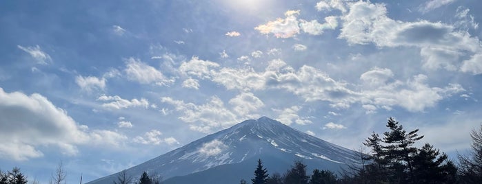 富士山スカイライン一合目 is one of Mt. Fuji.