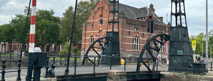 Westergasbrug (Brug 193) is one of Bridges in the Netherlands.