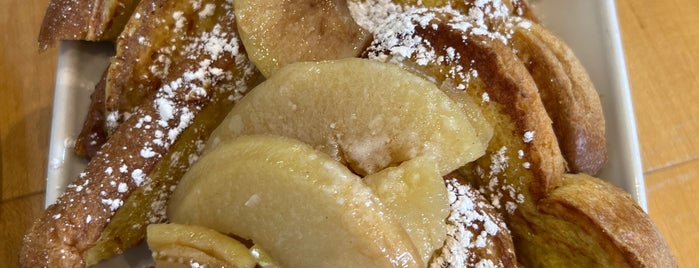 Breakfast at Tiffany's is one of The 15 Best Places for Corned Beef Hash in San Francisco.
