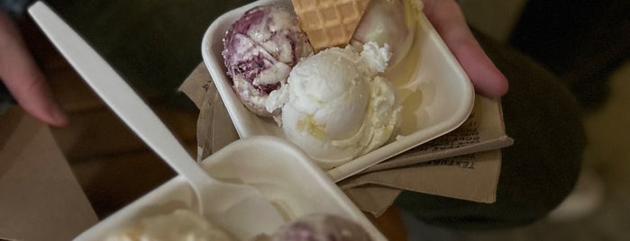 Jeni's Splendid Ice Creams is one of SpringBreak2020.