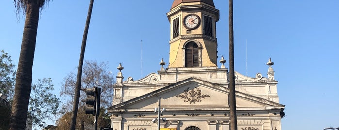 Iglesia y Convento de la Recoleta Franciscana is one of Santiago.