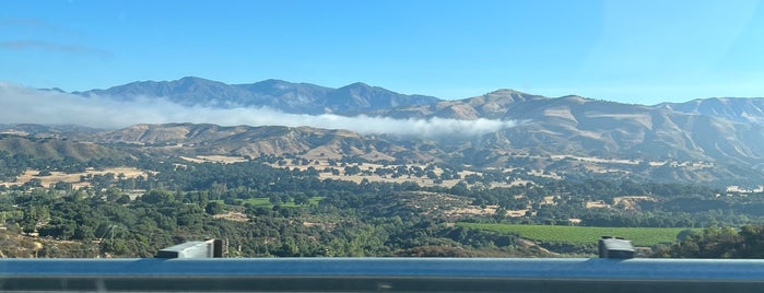 Los Padres National Forest - Santa Barbara Ranger District is one of Tempat yang Disukai Maddie.