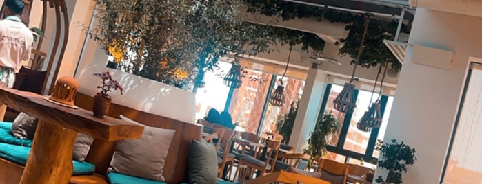 Nawa patio is one of Jeddah Cafe’s & Restaurants.
