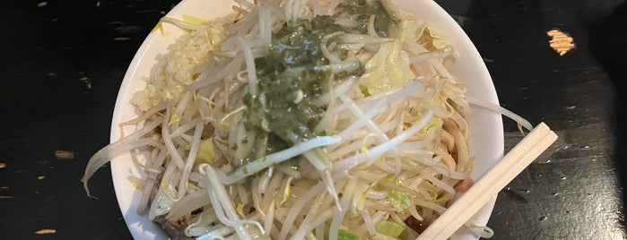 踊ろうサンダーバード is one of ラーメン二郎本家と愉快なインスパイアたち(東日本).