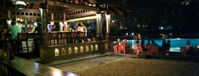 Breeze Bar is one of Feast  |  Taste  |  #SL.