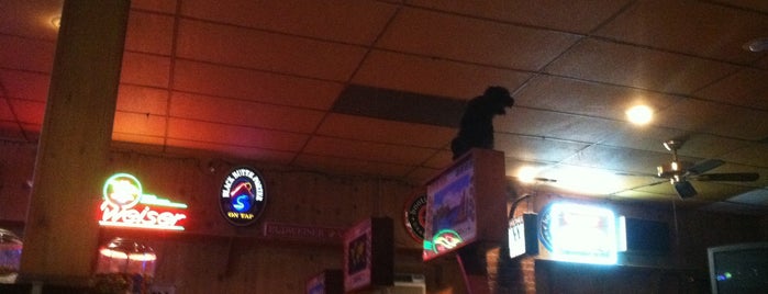 Black Cat Pub is one of Places to visit_Oregon.