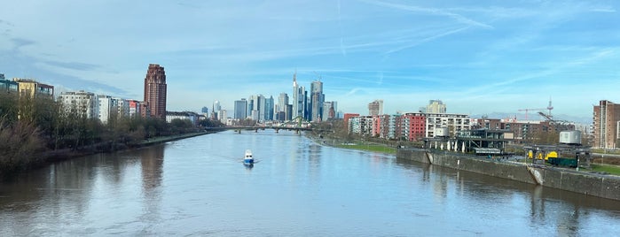 Frankfurt am Main is one of Amer's Saved Places.