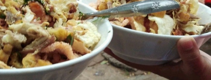 Bubur Ayam Shigeo is one of Favorite Food.