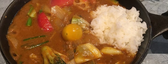 野菜を食べるカレー camp is one of 行った（未評価）.