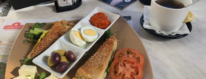 London Bed & Breakfast is one of Posti che sono piaciuti a Ugur Kagan.