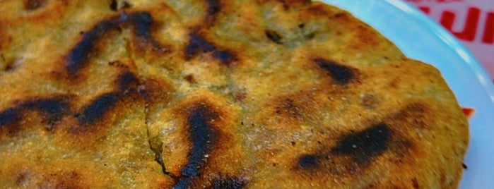 Hawawshi El Rabea is one of Egypt for Foodies (Cairo, Alexandria, etc.).
