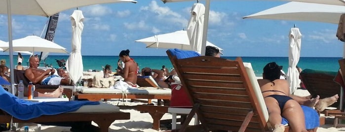 Kool Beach Club is one of Playa del Carmen.