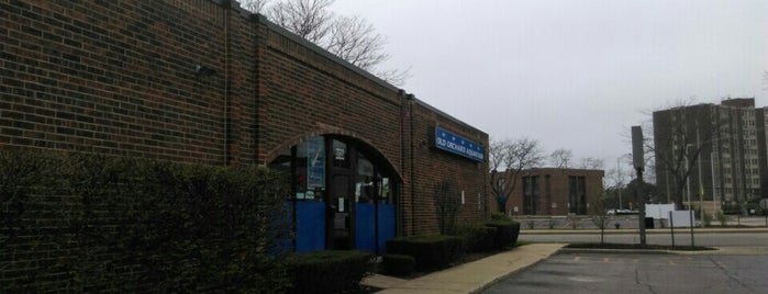 Old Orchard Aquarium is one of Richard’s Liked Places.