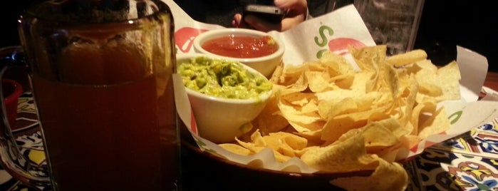 Chili's Grill & Bar is one of Lauren’s Liked Places.