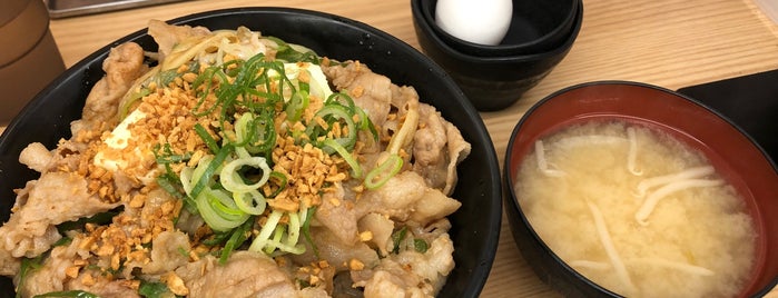 伝説のすた丼屋 is one of Sigekiさんのお気に入りスポット.