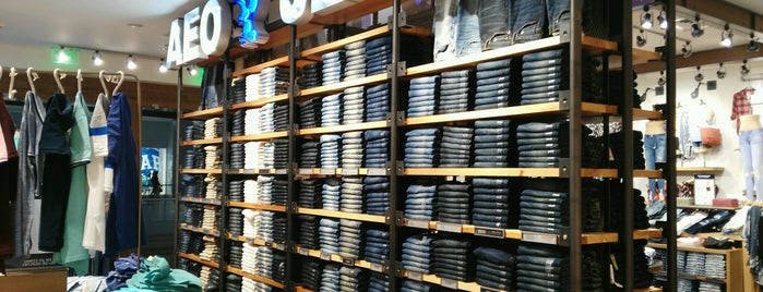 American Eagle Store is one of Posti che sono piaciuti a Alann.