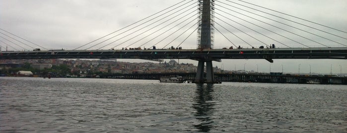 Eminönü Haliç İskelesi is one of Istanbul.