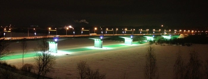 Старый мост через Вятку is one of 20 самых популярных мест в Кирове.