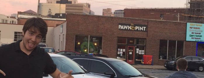 The Pawn and Pint is one of bars for fun.