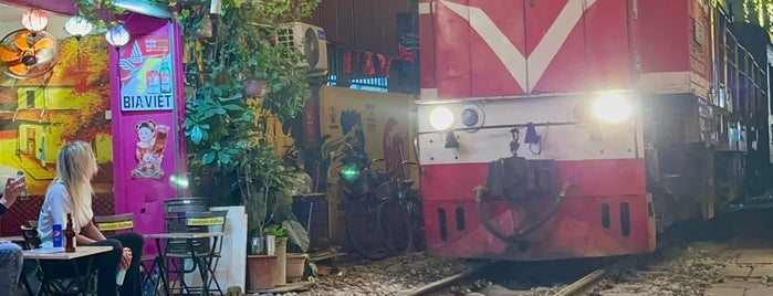 Hanoi Street Train is one of Instagram 📷.